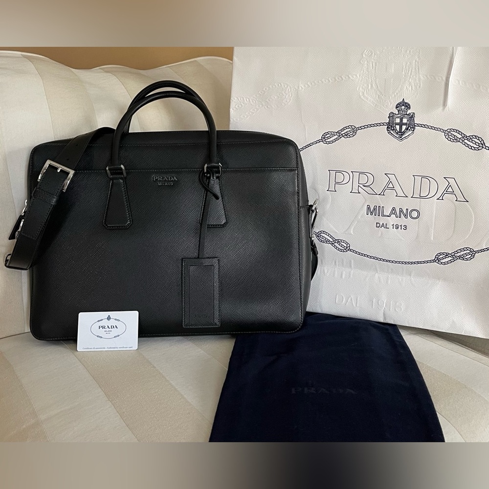 ❗️SALE❗️New PRADA Saffiano Leather Work Bag (Unisex)